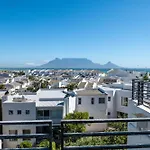 Top Floor Beachfront W Views, Blouberg, 51 Beach Break