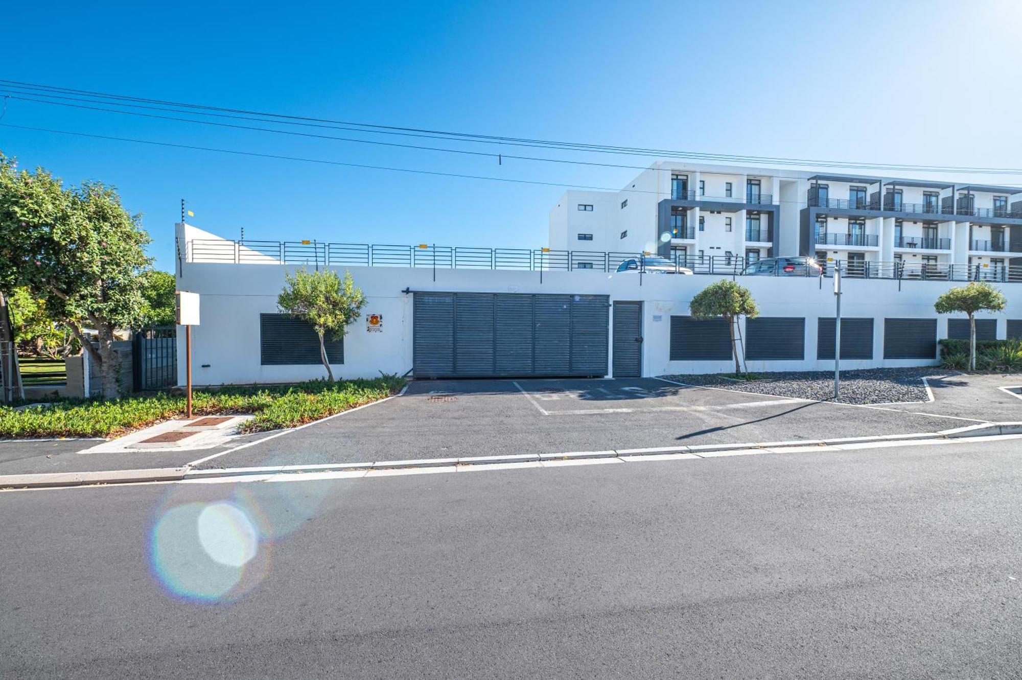 Floor Beachfront W Views, Blouberg, 51 Break Apartment