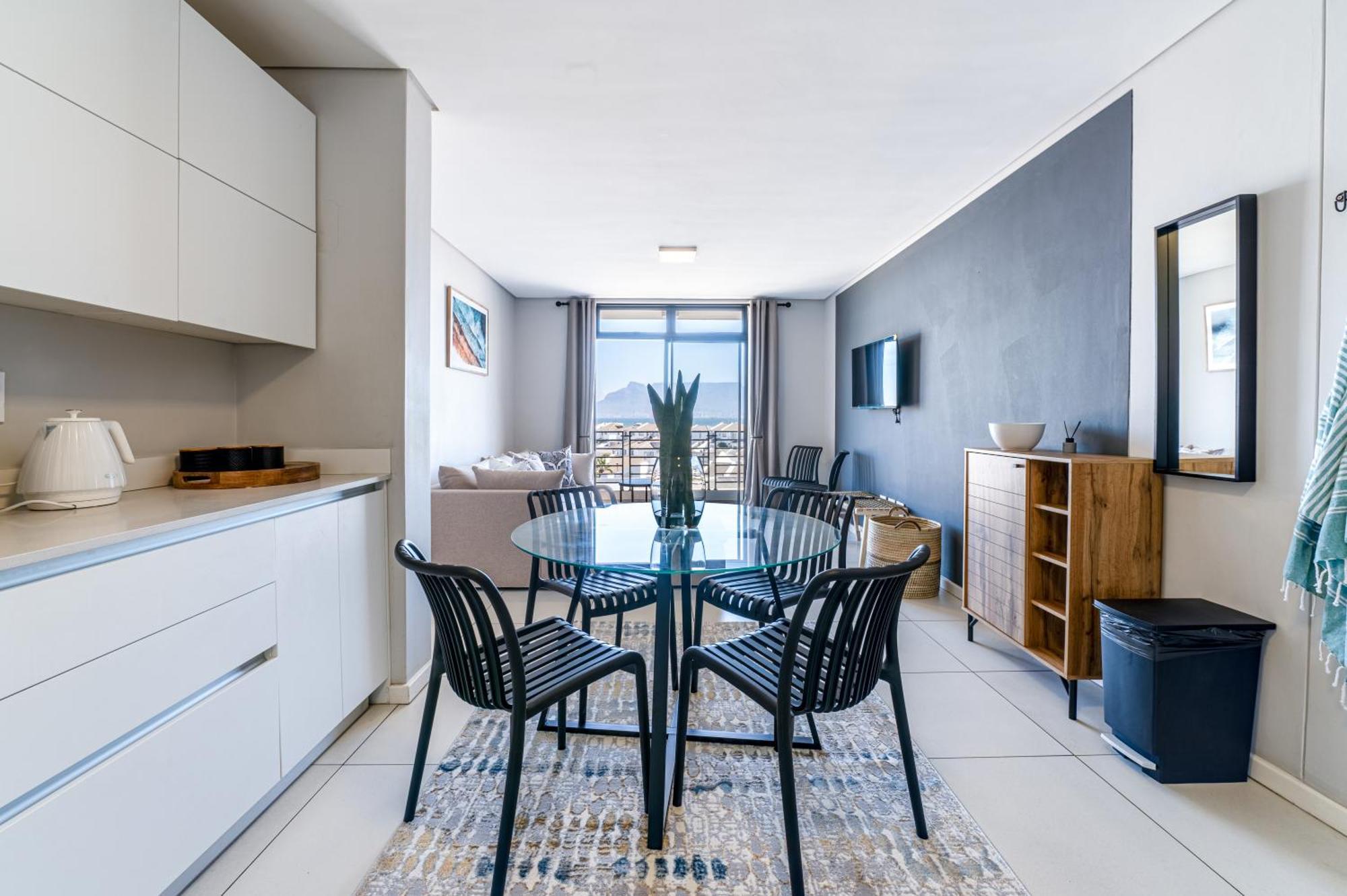 Floor Beachfront W Views, Blouberg, 51 Break Apartment